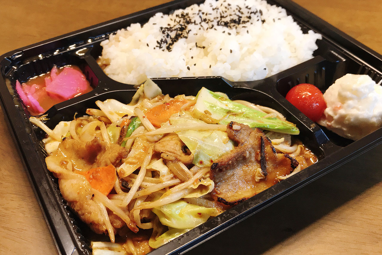 四街道ラーメンダイニング絆でスタミナ弁当をテイクアウト!山盛りの野菜炒めは病み付きレベルの中毒性でコスパも最強だった