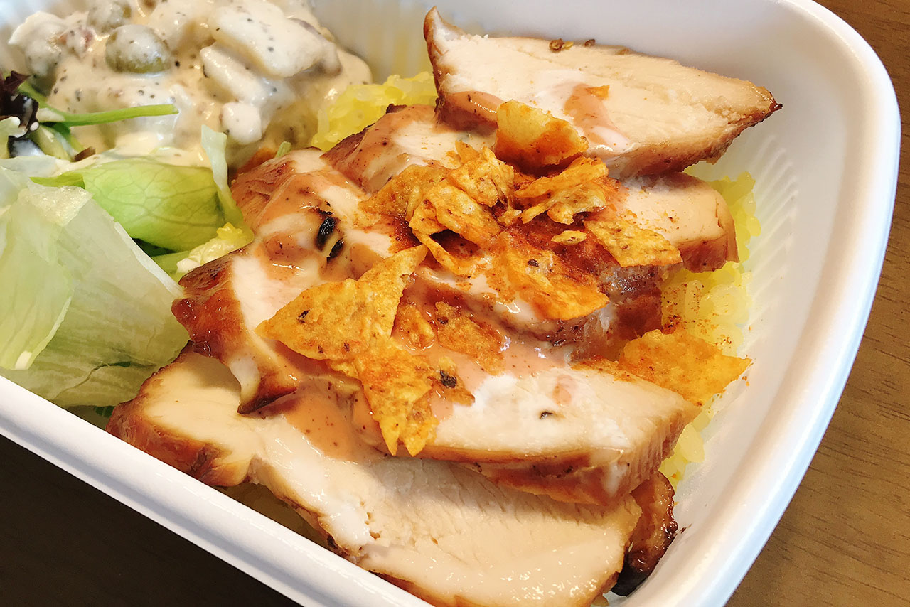 都賀のハワイアンカフェkope(コペ)のテイクアウトランチが絶品!GW限定のチキンオーバーライスは屋台メシらしい無骨な仕上がりが逆に美味しすぎた