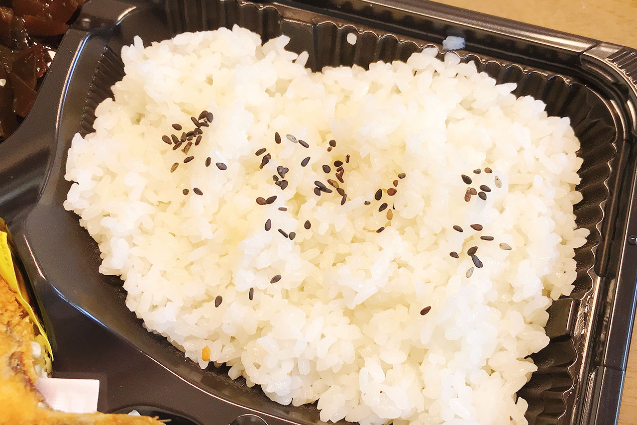 四街道駅前のゆるり庵 四街道処のテイクアウトはワンコインから！選んだアジフライ弁当はサクサクでハイレベルな仕上がりに大満足！