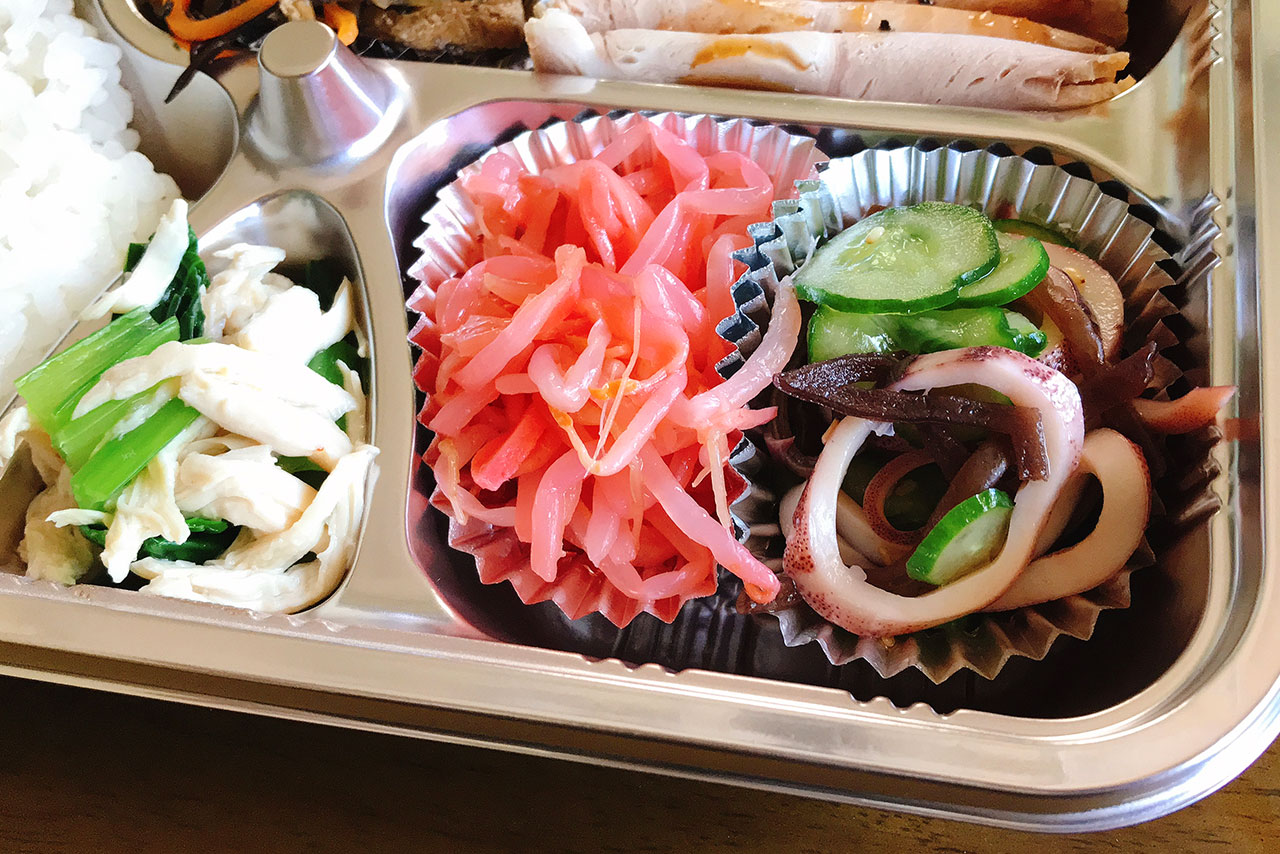 鷹の台 創作れすとらんFURAIBO(フウライボウ)でうなぎ&ローストポーク弁当をテイクアウト!野菜たっぷり色鮮やかな贅沢弁当に大満足