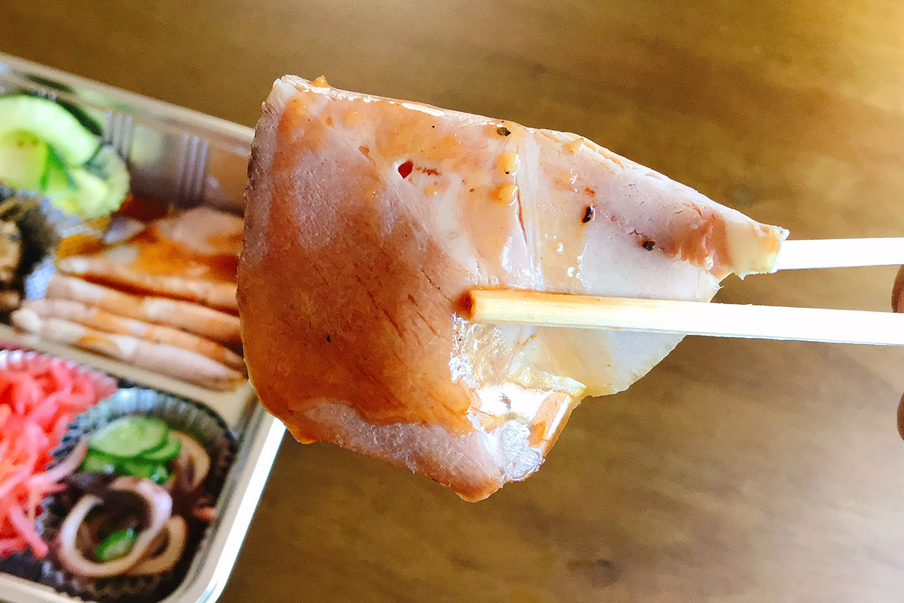 鷹の台 創作れすとらんFURAIBO(フウライボウ)でうなぎ&ローストポーク弁当をテイクアウト!野菜たっぷり色鮮やかな贅沢弁当に大満足