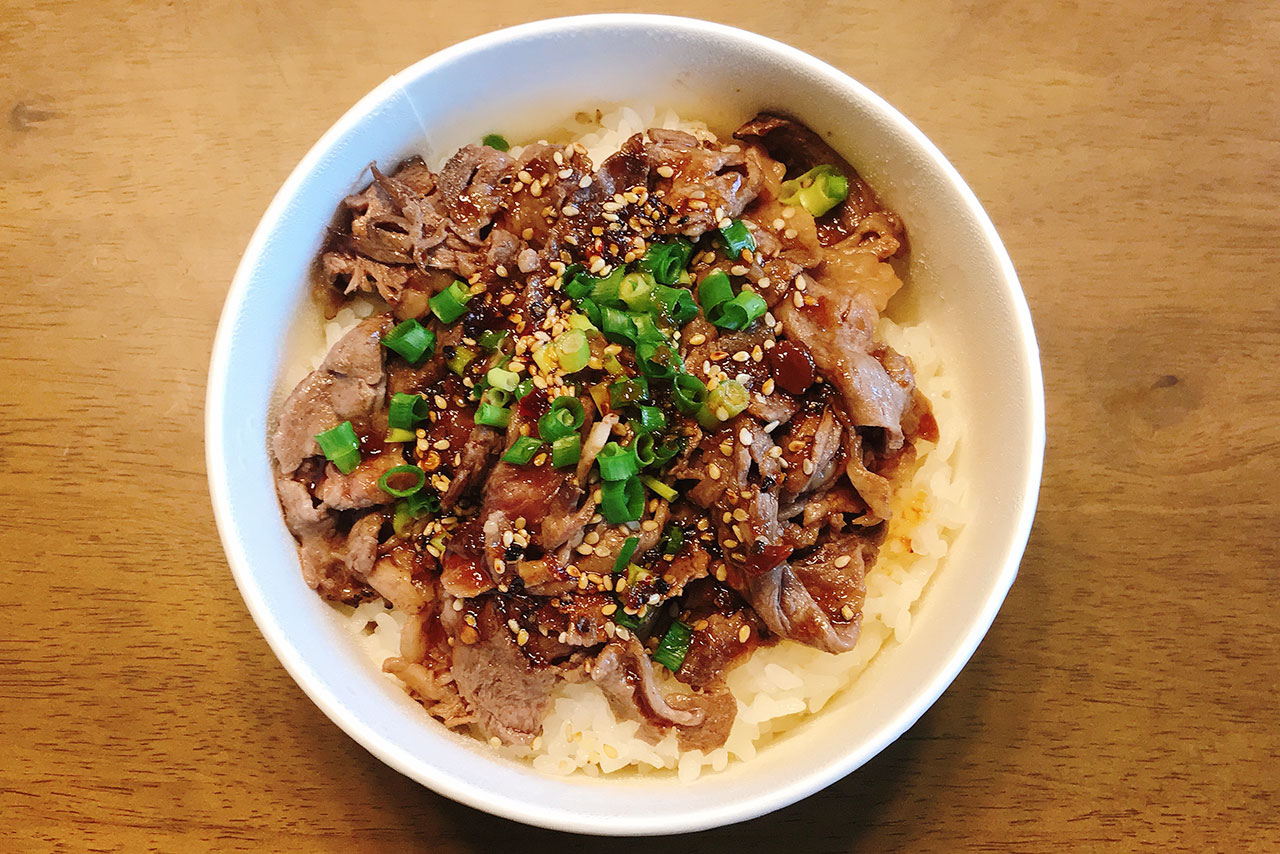 四街道のMOG(モグ)で和牛ロースト丼をテイクアウト!とろける柔らかさのローストビーフが絶品すぎて牛さんマジでありがとう