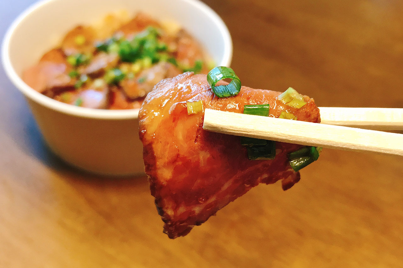 四街道のMOG(モグ)で和牛ロースト丼をテイクアウト!とろける柔らかさのローストビーフが絶品すぎて牛さんマジでありがとう