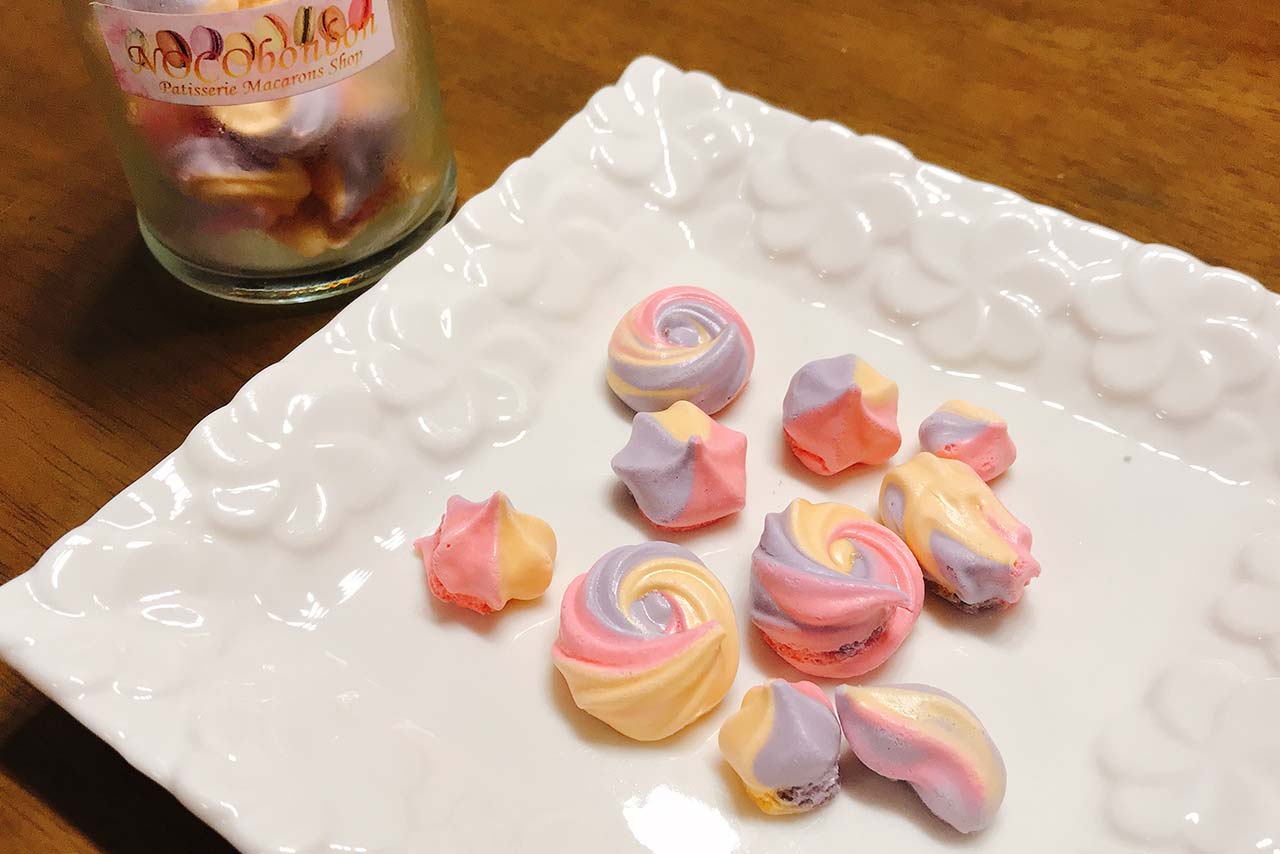 四街道でマカロンの自動販売機を発見！ノコボンボンの瓶入りマカロンとメレンゲ菓子は美味しいだけじゃなくて見た目もかわいすぎた