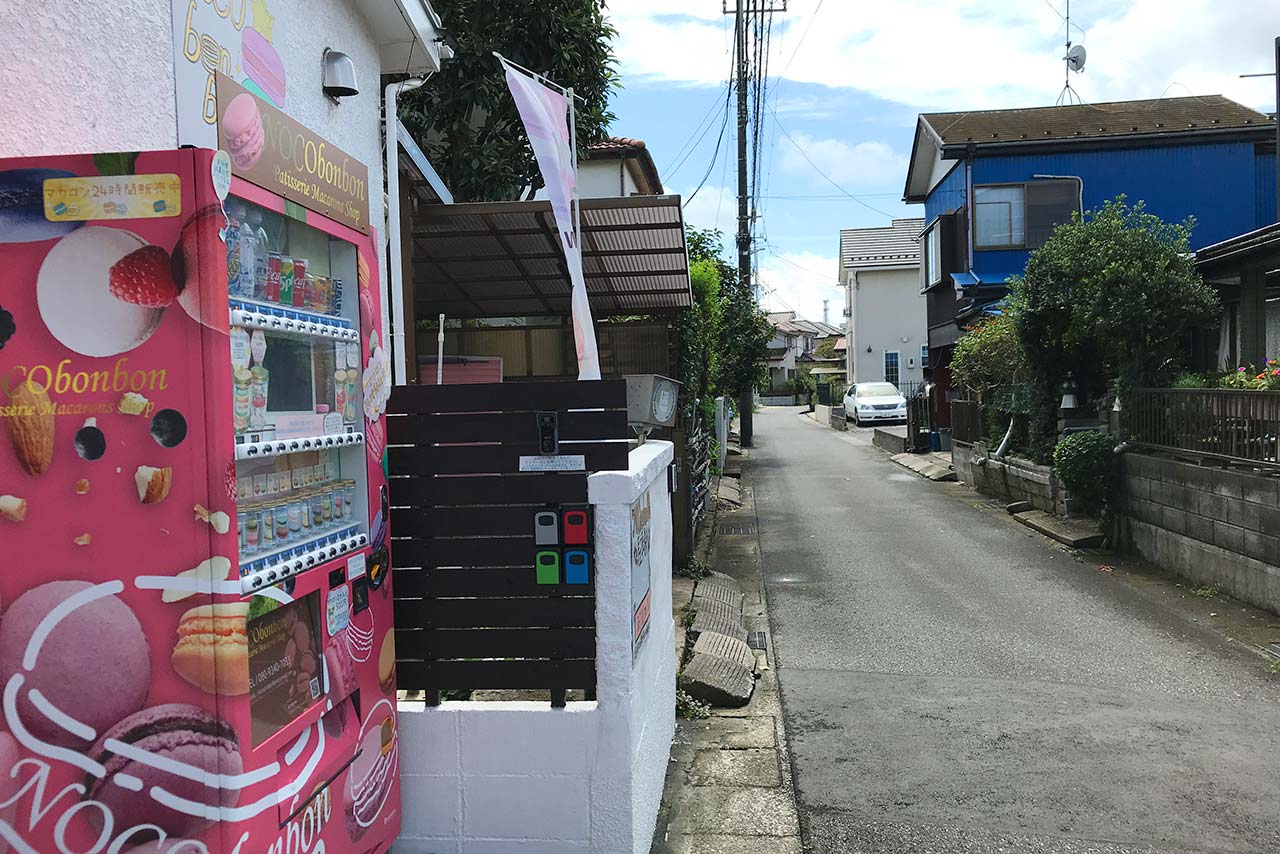 四街道でマカロンの自動販売機を発見！ノコボンボンの瓶入りマカロンとメレンゲ菓子は美味しいだけじゃなくて見た目もかわいすぎた