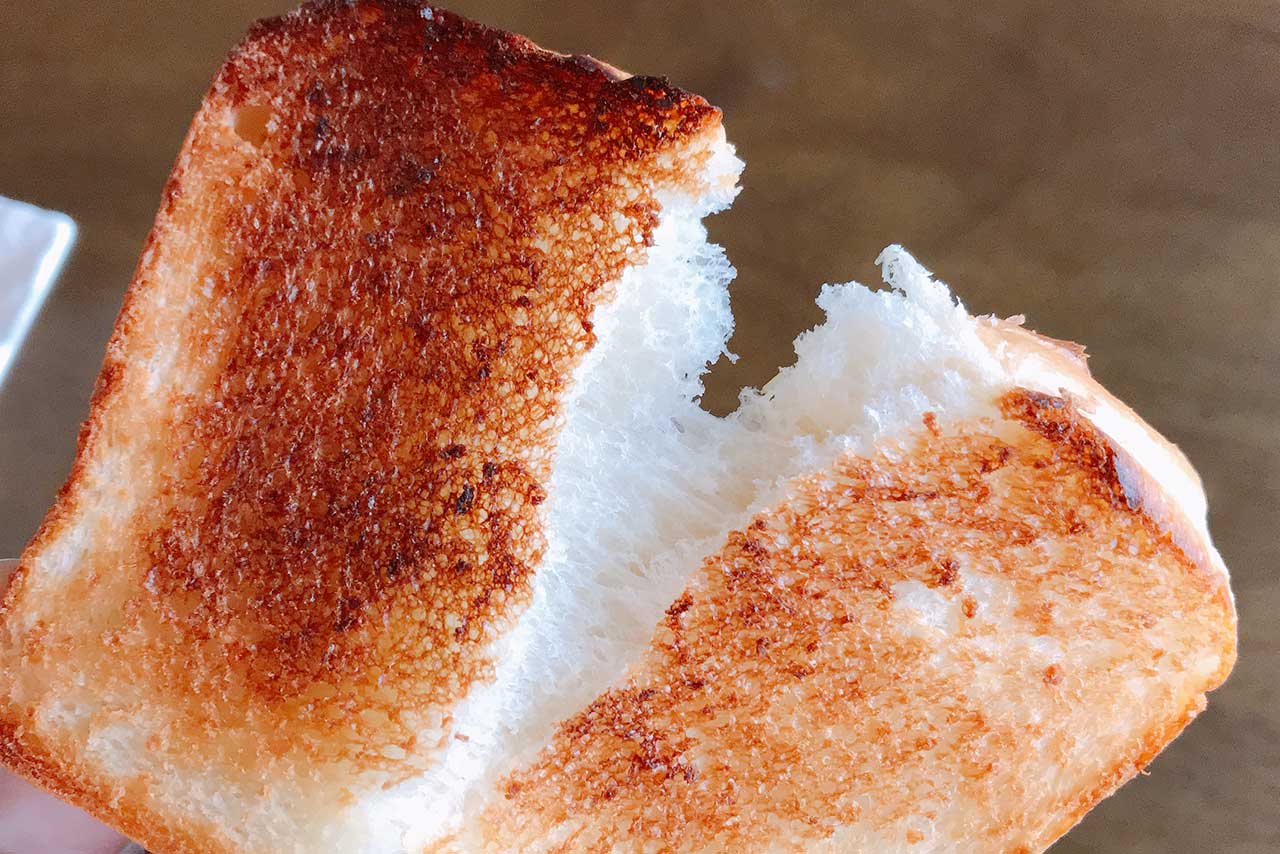 ユーカリイオンに新オープンした葉せん-hasen-に行ってきた！焼き上がり時間と混雑状況、そして気になる食パンはどんな感じ！？