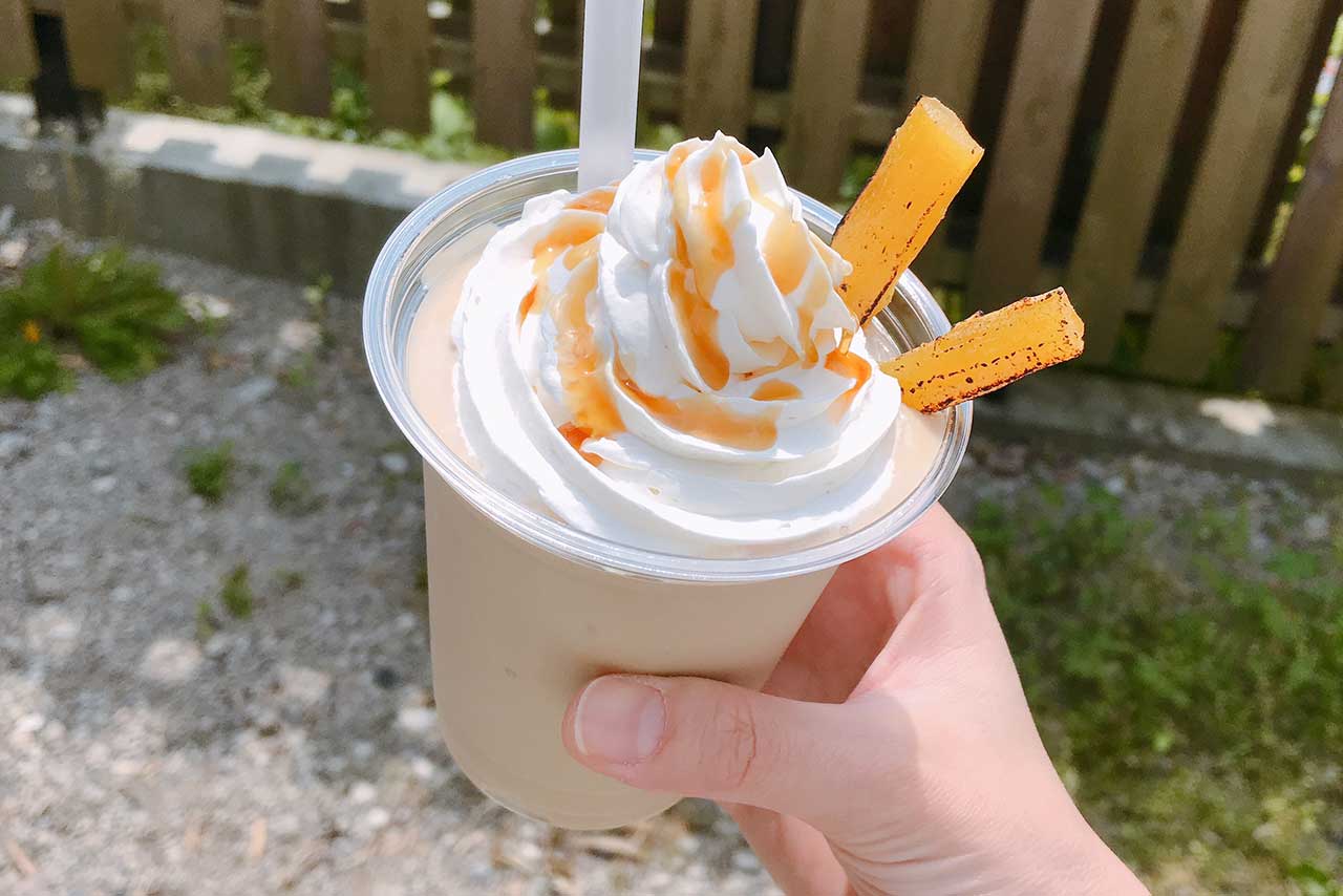 入母屋珈琲2号店となる成田さくら店で意識高めのクレープとスムージーを堪能してきた!テイクアウト専門で利用しやすいよ