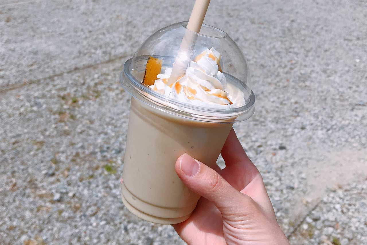 入母屋珈琲2号店となる成田さくら店で意識高めのクレープとスムージーを堪能してきた!テイクアウト専門で利用しやすいよ