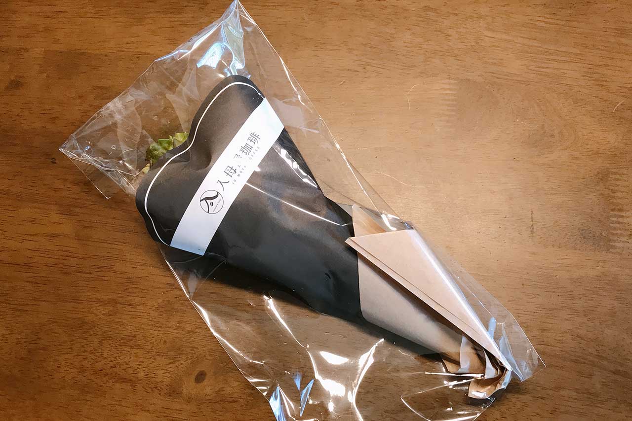 入母屋珈琲2号店となる成田さくら店で意識高めのクレープとスムージーを堪能してきた!テイクアウト専門で利用しやすいよ