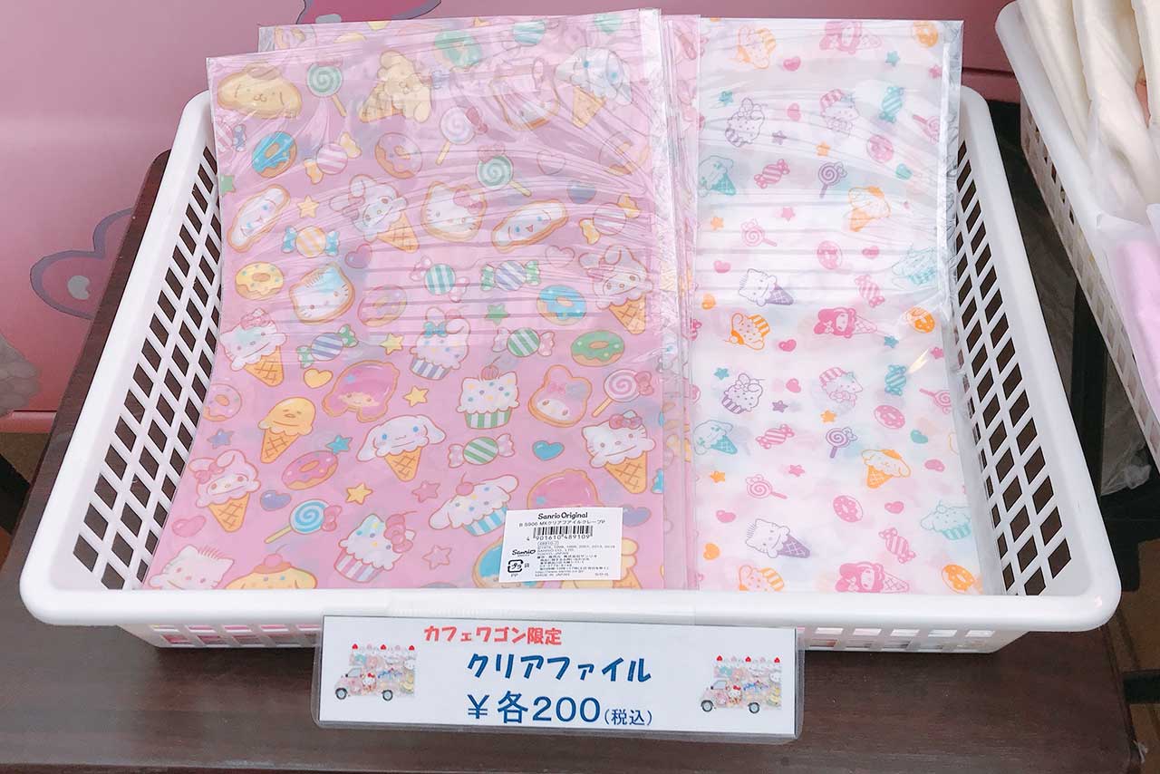 酒々井アウトレットでキティとマイメロのクレープ食べてきた！サンリオキャラの限定グッズやスイーツがあるカフェワゴン？