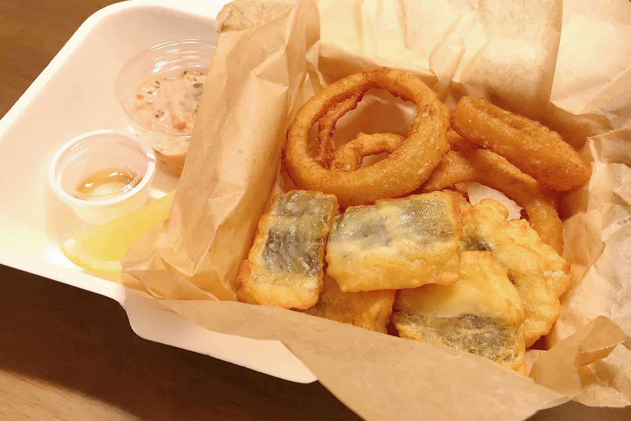 小倉台のルイスクラシックでテイクアウト!本格派フィッシュ&オニオンリングやキッズメニュー追加も