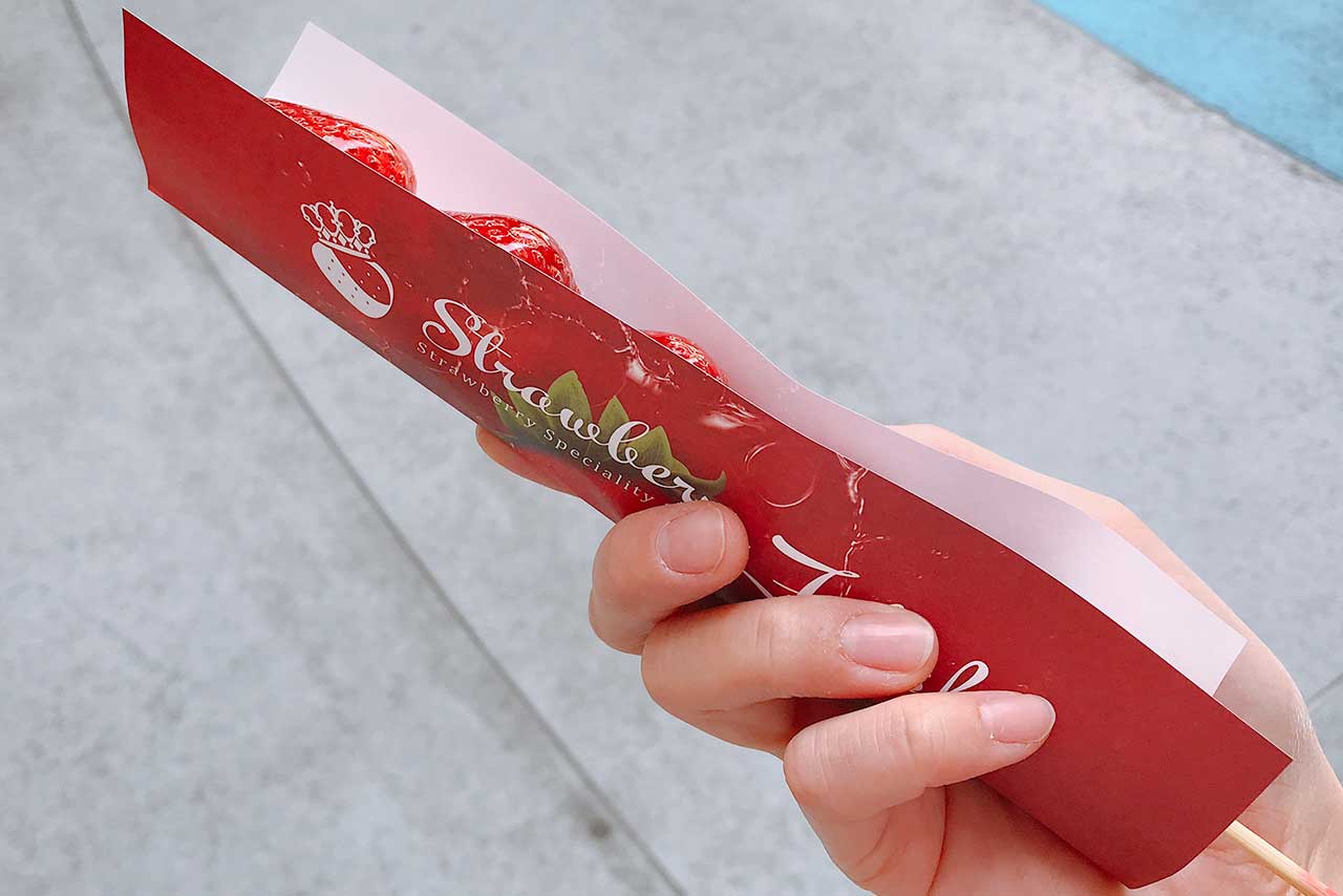 ストロベリーフェチ&ファンキーモンキーバナナがららぽーと船橋に再オープン!ツヤツヤいちご飴とバナナジュースのフルーツづくしが贅沢や〜