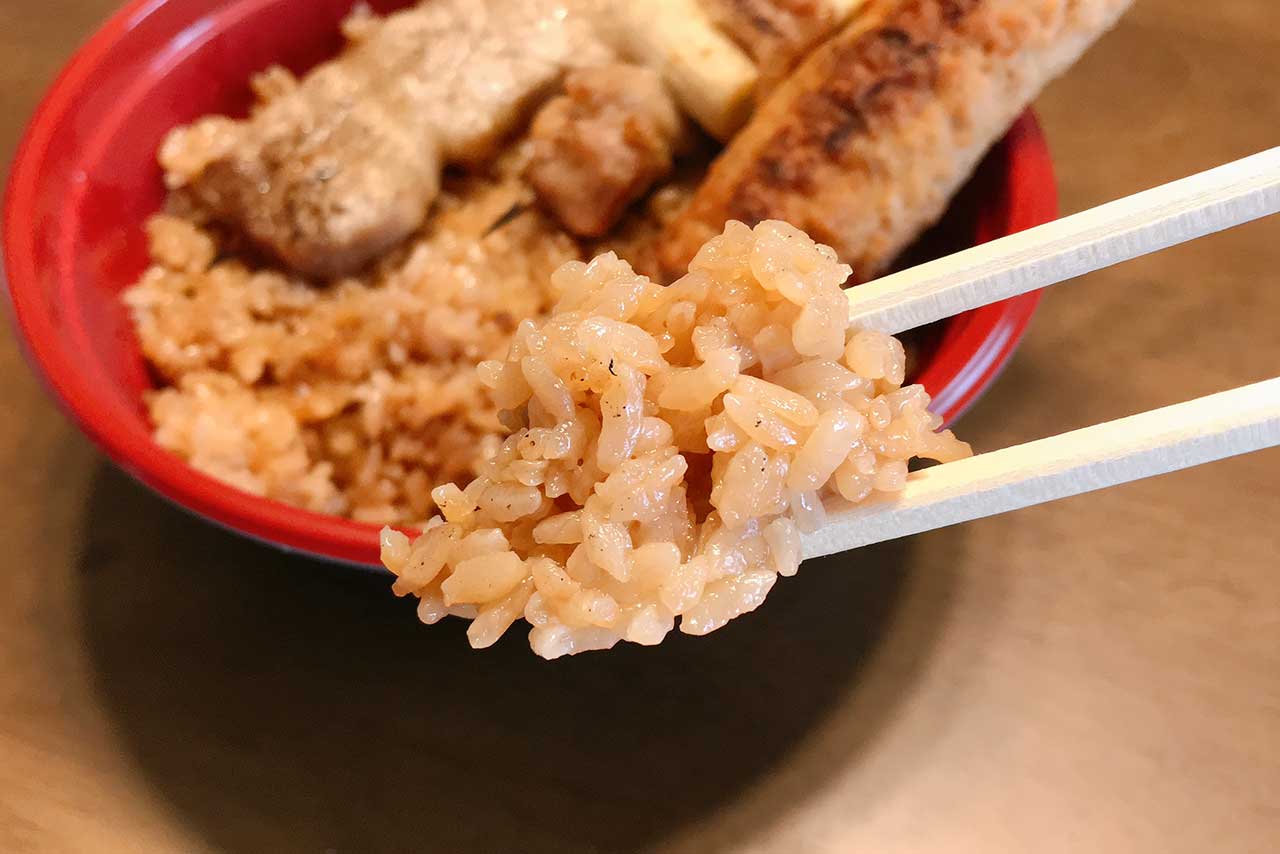 美唄そば大地で焼き鳥丼をテイクアウト！鶏の旨味を余すことなく堪能できる、とりざんまいな丼だった！