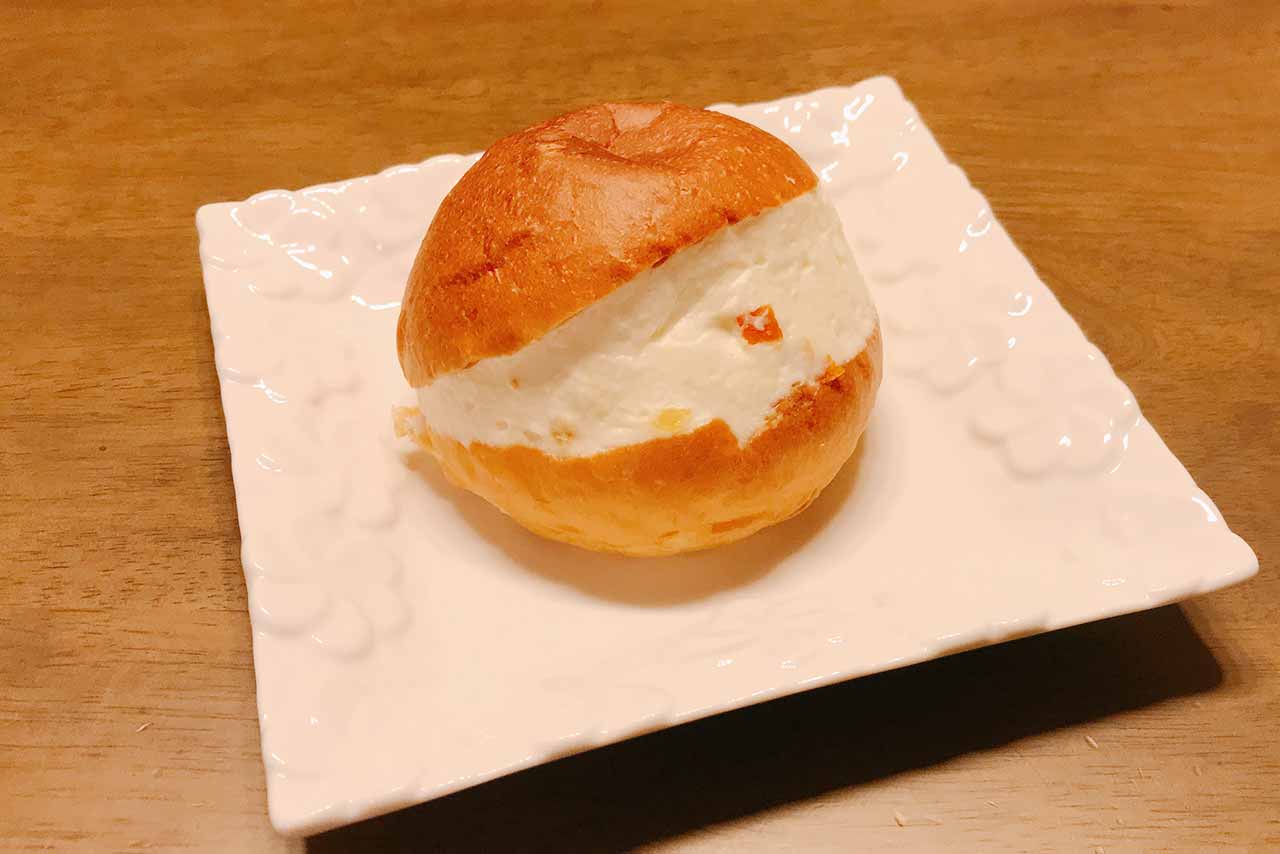 新千葉BAKE&C(ベイクエンシー)のマリトッツォがイコアスで買える！オレンジピールが爽やかな正統派マリトッツォ