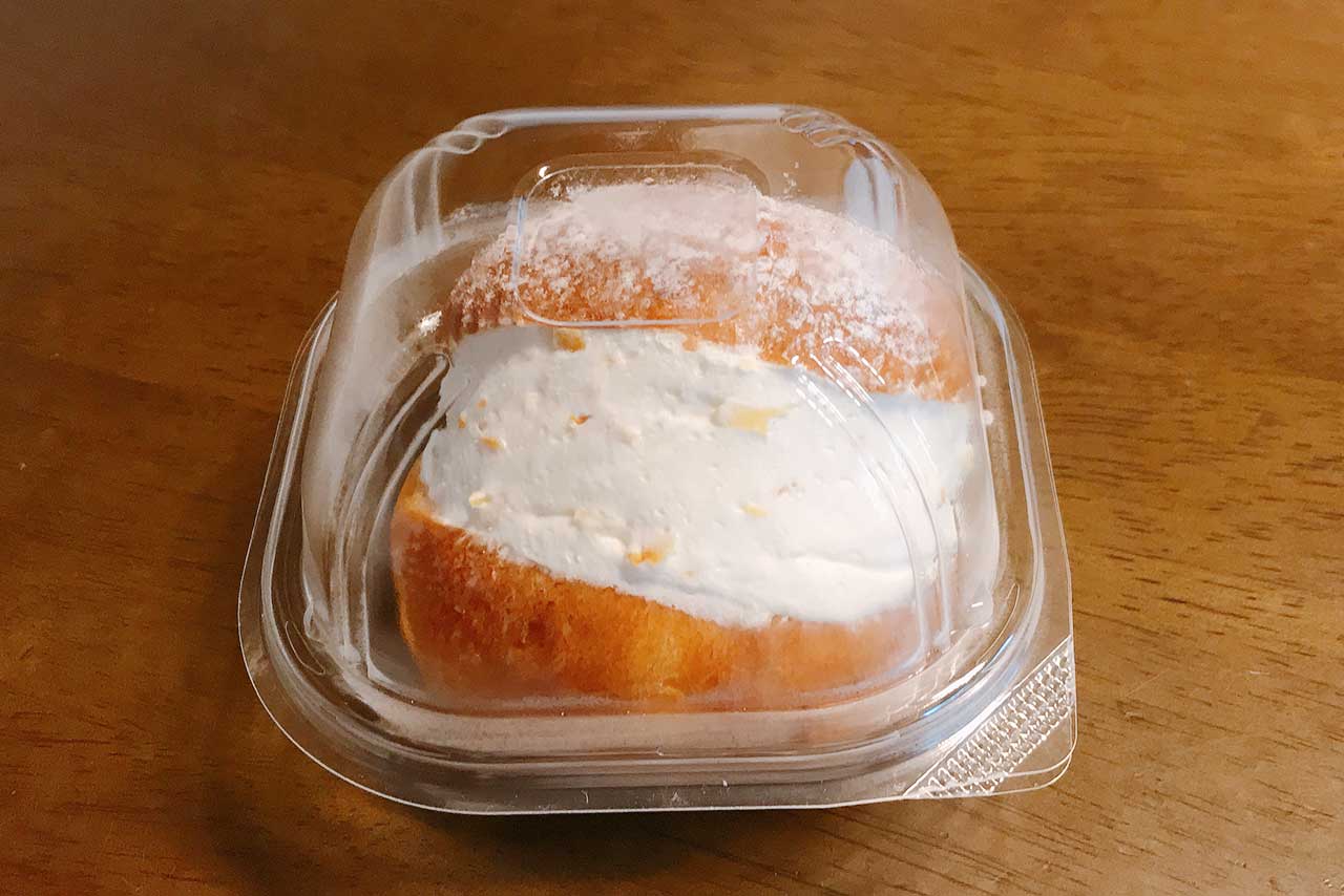 そごう千葉ポンパドウルでマリトッツォ発見!ヨーグルト×オレンジピールが爽やかな大人っぽい仕上がり