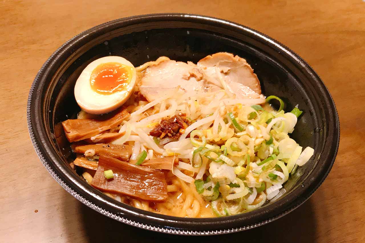 らあめん花月嵐で「嵐げんこつらあめんRX」をテイクアウト!本格的な出来立てラーメンが家で食べられる再現性を伝えたい