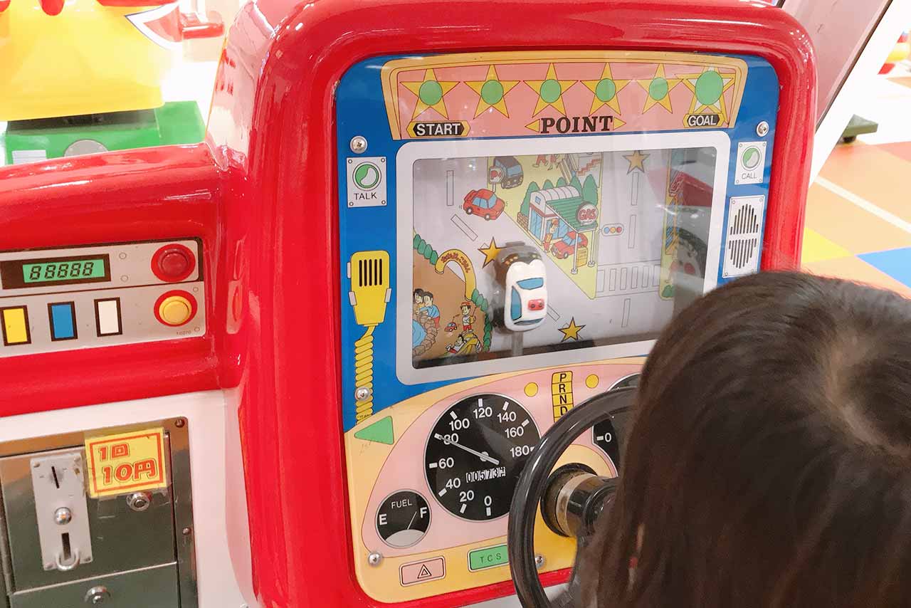 ワンズモールのゲーセンに10円持ってGO!マリオカートもアンパンマンもたっぷり遊べてコスパ最強