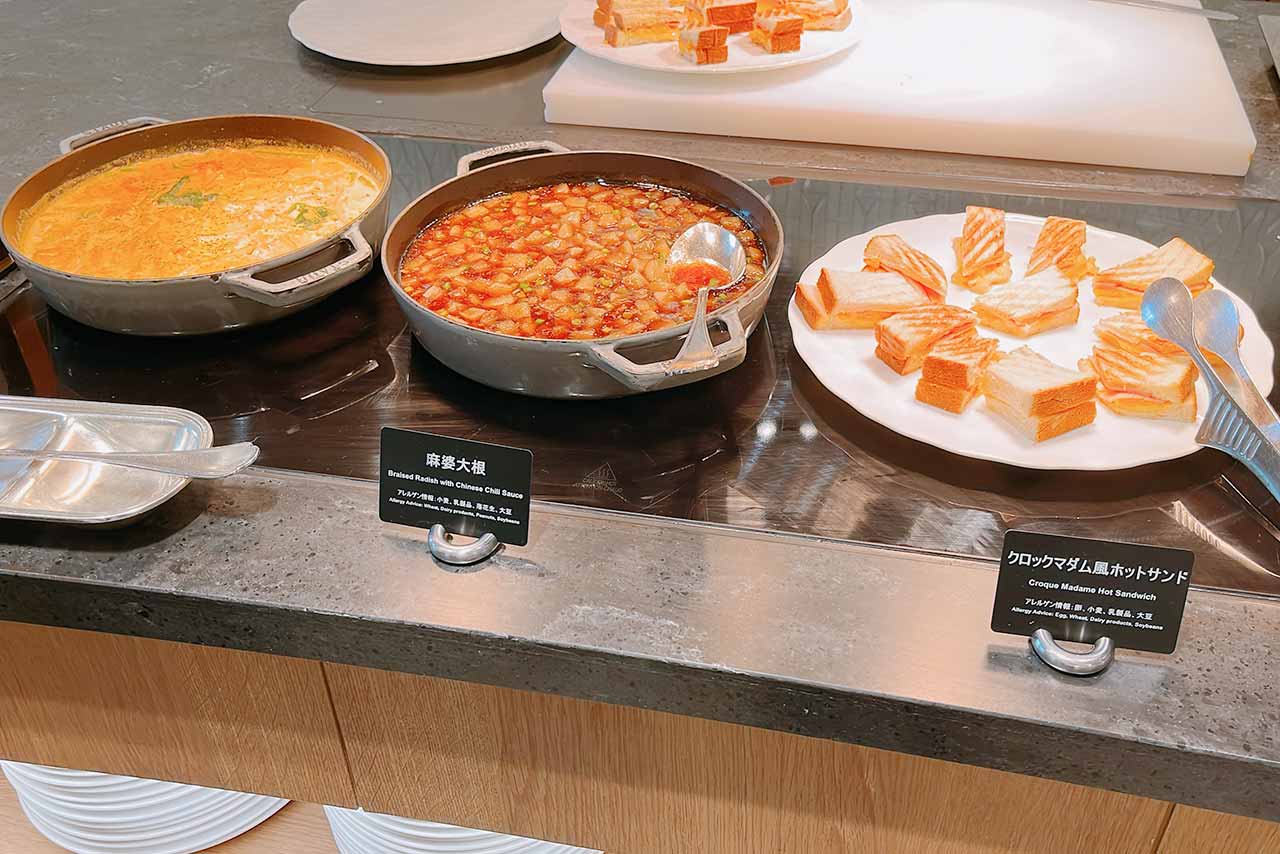 ヒルトン東京ベイのフォレストガーデンで大人のランチビュッフェ!高級感に酔えるし何食べても旨いぞ