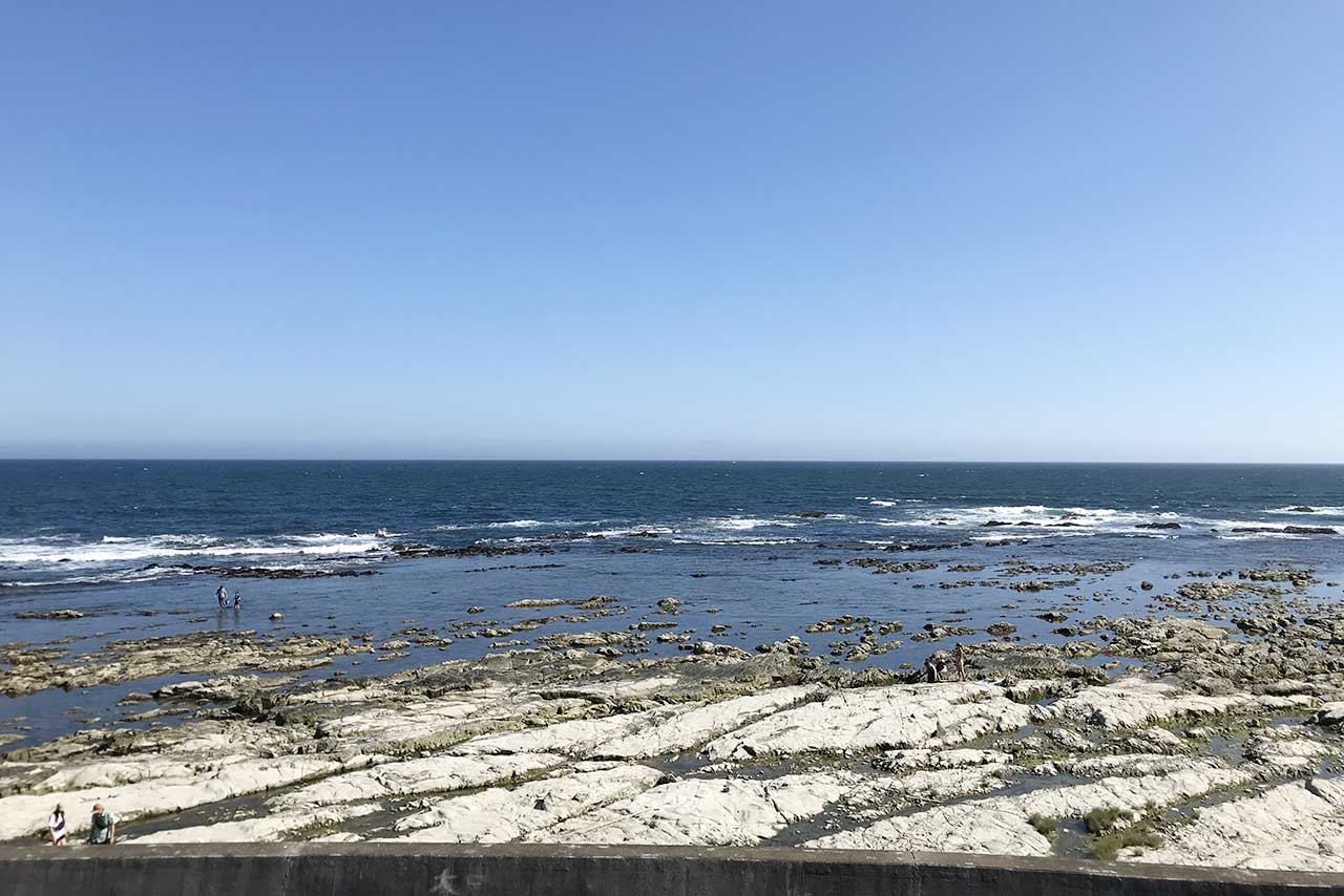 ホテルグリーンプラザ鴨川のキッズルームが子連れ大満足！磯遊びにプールに漫画読み放題までw